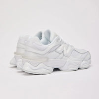 9060 | Triple White